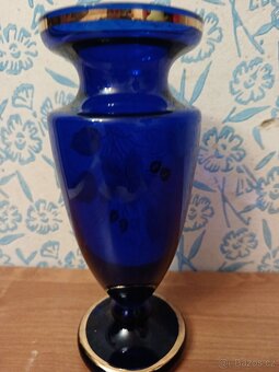 Modrá skleněná váza - 9