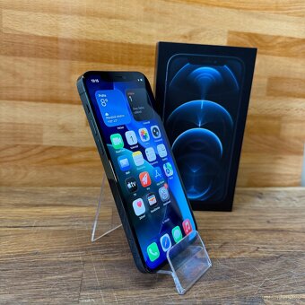 iPhone 12 Pro 64GB, modrý (rok záruka) - 9
