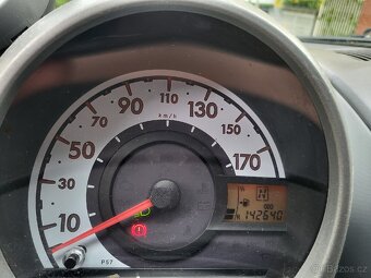Peugeot 107 automat - 9