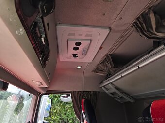 TAHAČ DAF XF 510 FTT 6x4, r.2015, EURO 6, MANUÁL,RETARDÉR - 9