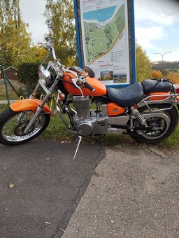 Suzuki Savage 650 - 9