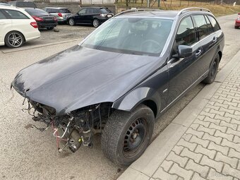 Mercedes W204 - 9