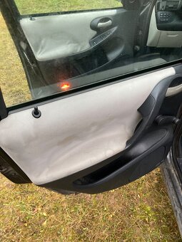 Fiat Stilo 1.9 jtd 85kW - 9