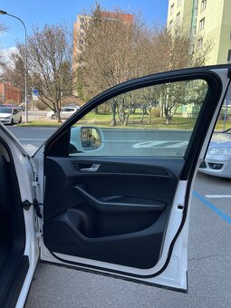 Audi Q5 2.0 benzin - 9