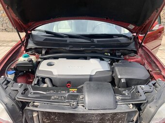 Volvo XC90 2.4 AUT MOMENTUM, KŮŽE 7 MÍST TOP STAV - 9