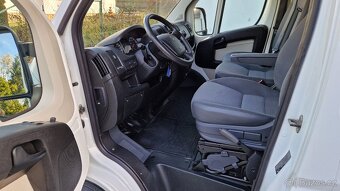 PEUGEOT BOXER 2.2 HDI 81KW.6 RYCH.KLIMA.TAŽNÉ.NAJETO 195 TIS - 9