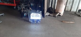 VW T4 predni svetla face original - 9