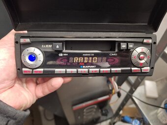 Blaupunkt ravenna c32 liebherr autoradio - 9