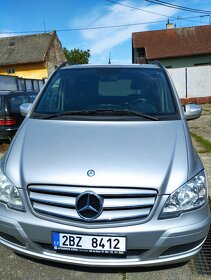Mercedes-Benz - 9