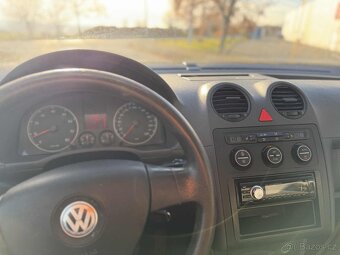 Volkswagen Caddy 2.0 2010 - 9