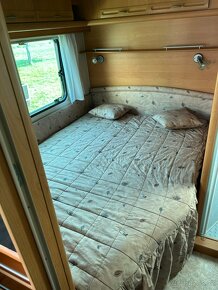 Karavan ADRIA Unica 462 DB, rok 2000, oddělená sprcha - 9