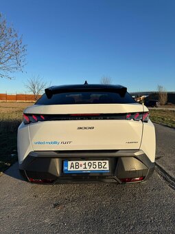 Predám Peugeot 3008 GT Hybrid 2025 - 9