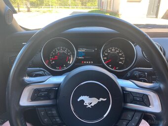 Ford Mustang 2.3 EcoBoost - 9