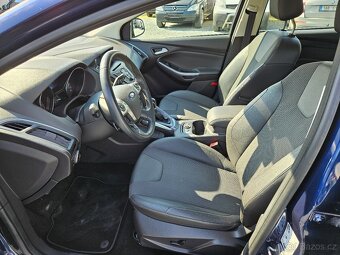 FORD FOCUS 1.6i 92KW KOMBI 2011 141TKM TITANIUM - 9
