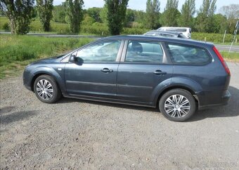 Ford Focus 1,6 80 kW TDCI Trend Serviska nafta - 9