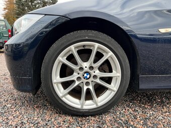 BMW 320i 110 kW Výhřevy,Klima,Alu,Stav - 9