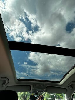 VW Golf VI 1.4TSi, r.2010, serviska, panorama - 9