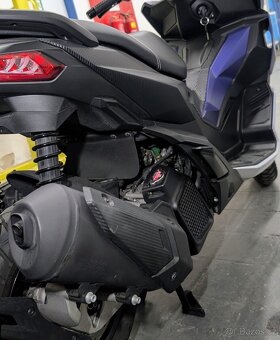 Aprilia SR GT 125 - 9