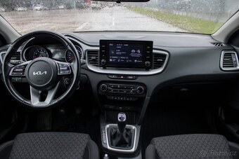 Kia Ceed 1.5 T-GDi Silver pack / AJ NA SPLÁTKY / PROTIÚČET / - 9