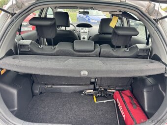 Toyota Yaris 1.3 VVT-i, 64 kW, ČR, 2006 - 9