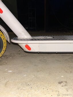 Elektrická koloběžka Xiaomi Mi Scooter 3 - TOP Stav - 9