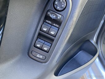 Citroën C3 1.2VTi , 60 kW benzín, 2014 - 9