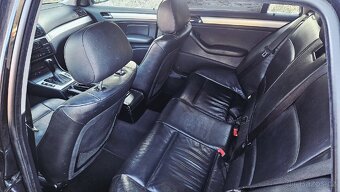 Prodám BMW E46 330xd touring - 9
