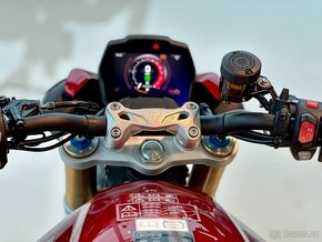 Předváděcí Triumph Speed Triple 1200 RS + Akrapovič - 9