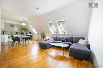 Prodej bytu 5+kk, 164 m², ul. Na Rokytce, Praha - 9