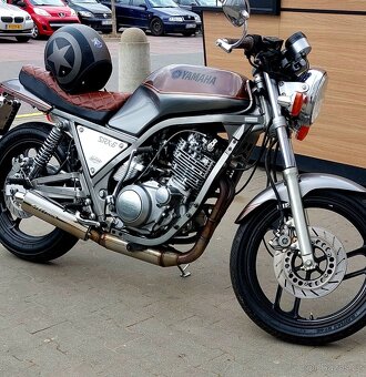 Yamaha srx 6 cafe racer - 9
