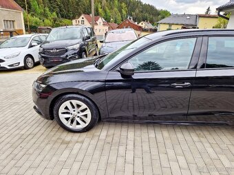 ŠKODA Octavia kombi, 2.0 TDi, vyhř. volant a zadní sedadla - 9