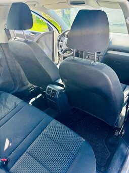 Volkswagen Golf 1.4 16 V 59kW - 9