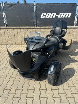 CAN-AM Spyder F3 LTD - 9