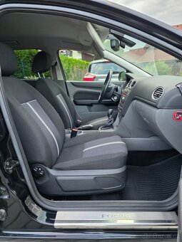 Ford Focus kombi 1.6 16V 74kw ser.kniha 3/20111 - 9