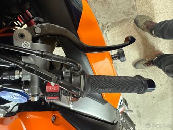Honda CBR 1000 RR Fireblade Repsol - 9