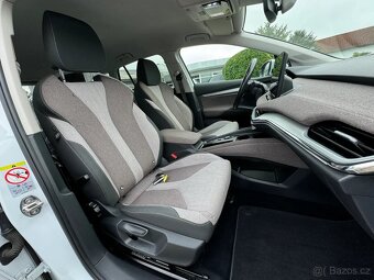 Škoda Enyaq 60 Lodge 2021,kamera,tepelko,matrix,kessy,2xalu - 9
