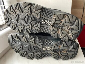 Téměř nové Zimní boty vel. 42 Jack Wolfskin VOJO 3 - 9