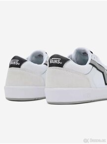 Tenisky VANS UA Lowland - 9