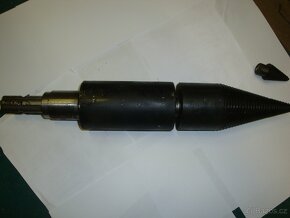 Štipací kužel s ložisky za traktor, štípací trn - 9