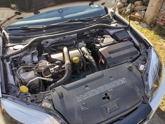 Renault Laguna 2011 - 9