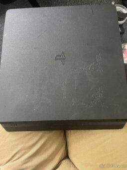 Playstation 4 Slim - 9