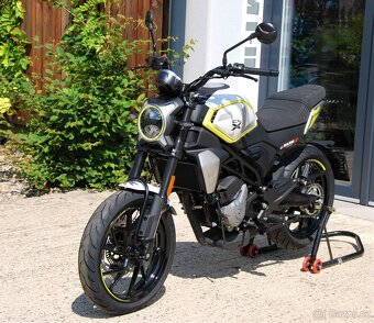 CFMOTO 300 CL-X bílá - použitý stroj, ZÁRUKA 5 let - 9