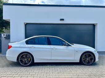 BMW F30 328i 180 KW, SEDAN/AUTOMAT r.2013, SPORT PACKET - 9