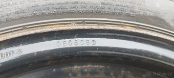 205/60 R16 zimní sada pneumatik 8mm - 9