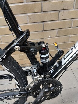 Horské kolo MERIDA - 9