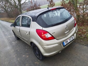 Opel Corsa 1.2 - 9