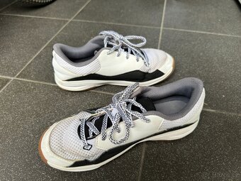 PRODÁM TENISKY, ATORKA, DECATHLON, VELIKOST 36 - 9