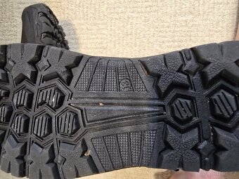 Chlapecké sněhule. - 9