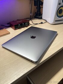 MacBook Air 13” M1 512 GB SSD / 8 GB RAM - 9