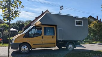 Unikátní Ford Transit 4x4 s odnímatelnou obytnou nástavbou - 9
